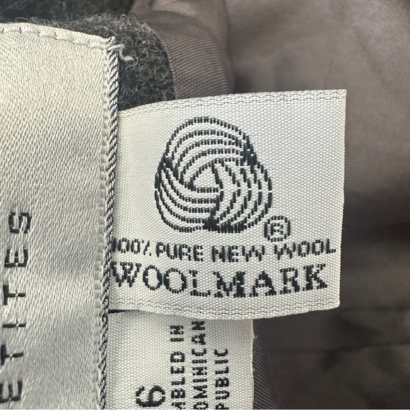 Vintage Fundamental Things Blazer Womens Petite Size 6 100% Pure New Wool Gray‎ - Picture 9 of 13